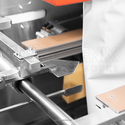 PITPACK M8 — Large-Volume Vertical Packaging Machine